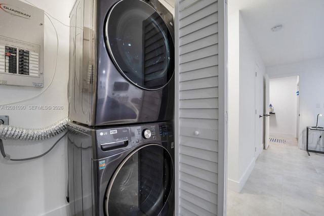 2286 NE 215th Street, Miami, FL 33180