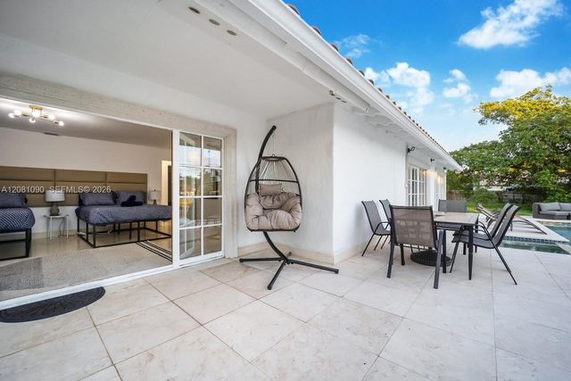2286 NE 215th Street, Miami, FL 33180