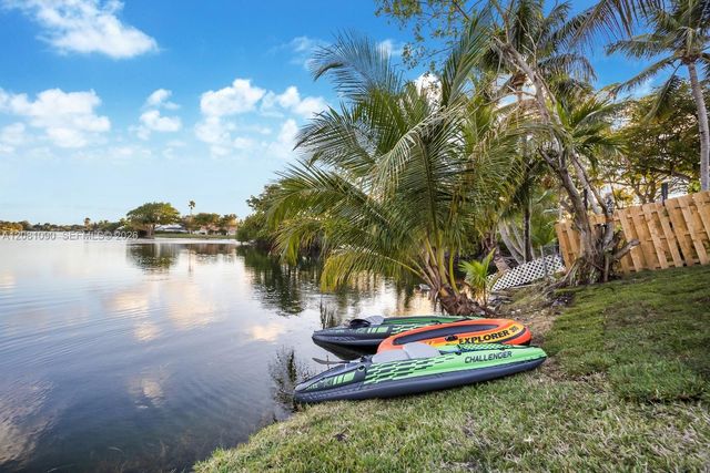 2286 NE 215th Street, Miami, FL 33180