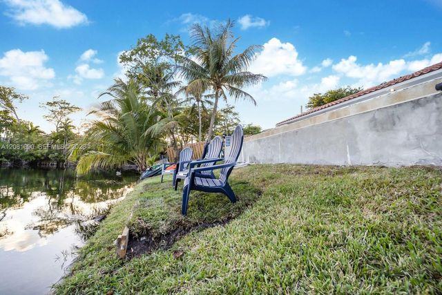 2286 NE 215th Street, Miami, FL 33180
