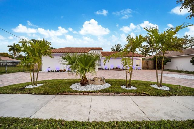2286 NE 215th Street, Miami, FL 33180