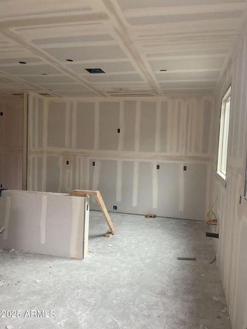 9542 W TAMARISK Avenue, Tolleson, AZ 85353