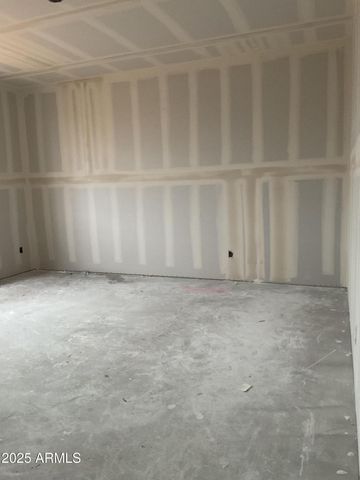 9542 W TAMARISK Avenue, Tolleson, AZ 85353