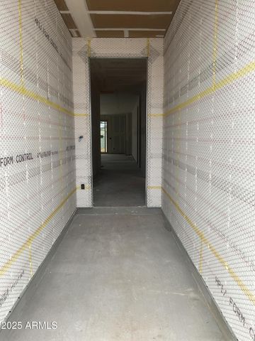 9542 W TAMARISK Avenue, Tolleson, AZ 85353