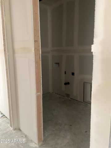 9542 W TAMARISK Avenue, Tolleson, AZ 85353