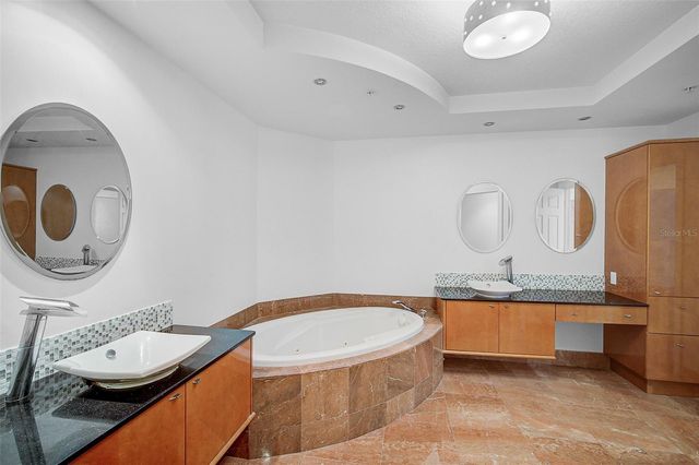 3603 N POINT ROAD 202, Osprey, FL 34229