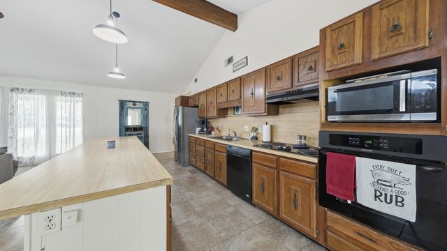 3904 Winding Way, Granbury, TX 76049