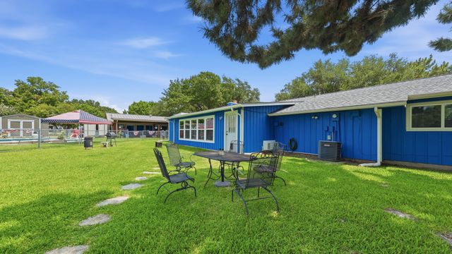 3904 Winding Way, Granbury, TX 76049