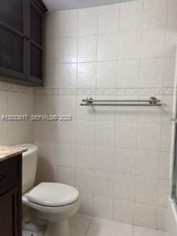 6900 SW 39th Street 111K, Davie, FL 33314