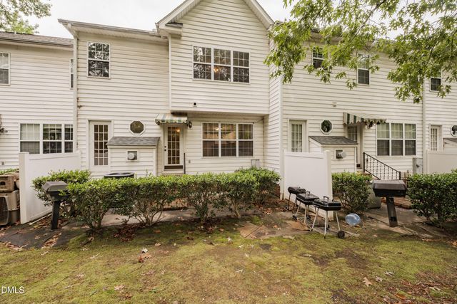 184 Grande Meadow Way, Cary, NC 27513