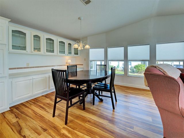 23 SIESTA CIRCLE W, Osprey, FL 34229