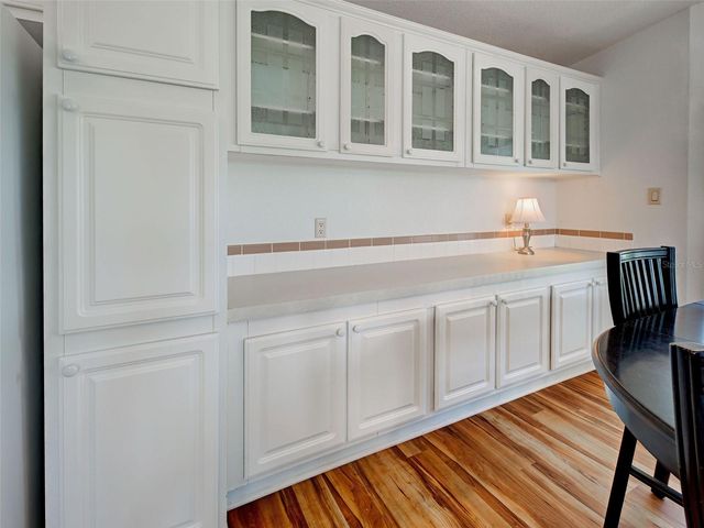 23 SIESTA CIRCLE W, Osprey, FL 34229