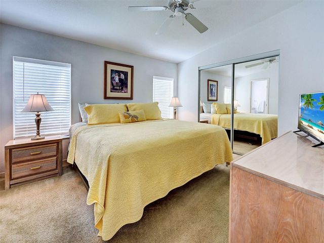 23 SIESTA CIRCLE W, Osprey, FL 34229