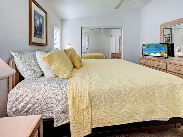 23 SIESTA CIRCLE W, Osprey, FL 34229