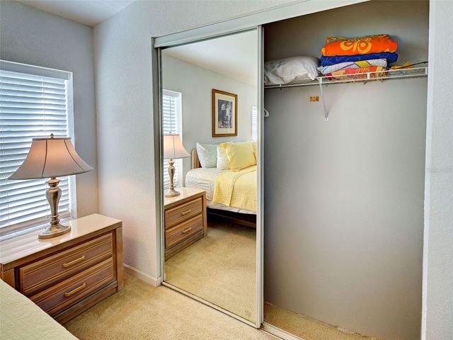 23 SIESTA CIRCLE W, Osprey, FL 34229