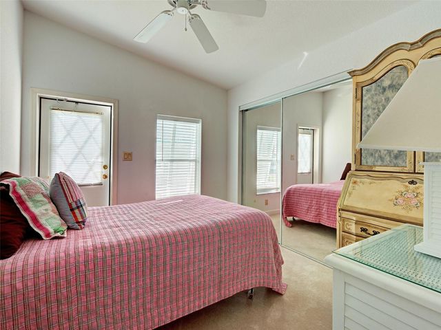 23 SIESTA CIRCLE W, Osprey, FL 34229