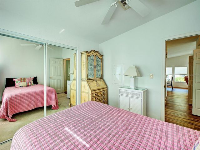 23 SIESTA CIRCLE W, Osprey, FL 34229