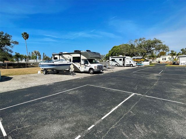 23 SIESTA CIRCLE W, Osprey, FL 34229