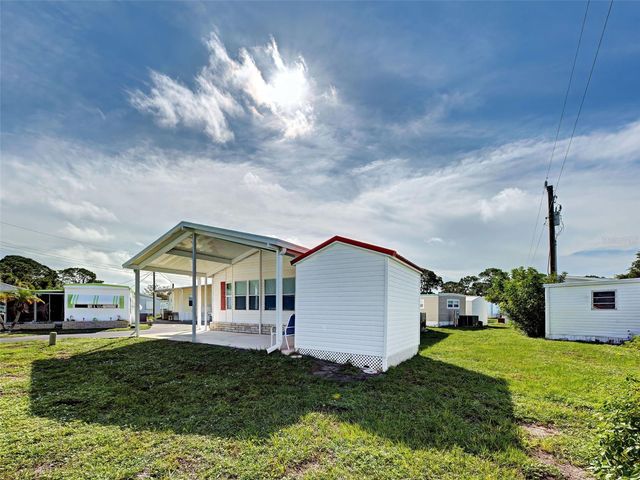 23 SIESTA CIRCLE W, Osprey, FL 34229