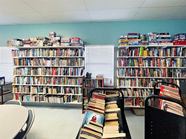 23 SIESTA CIRCLE W, Osprey, FL 34229