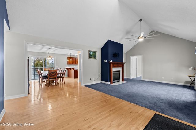 126 Deep Springs Dr, Bardstown, KY 40004