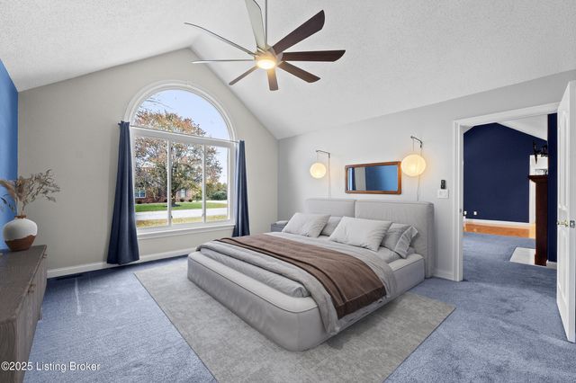 126 Deep Springs Dr, Bardstown, KY 40004