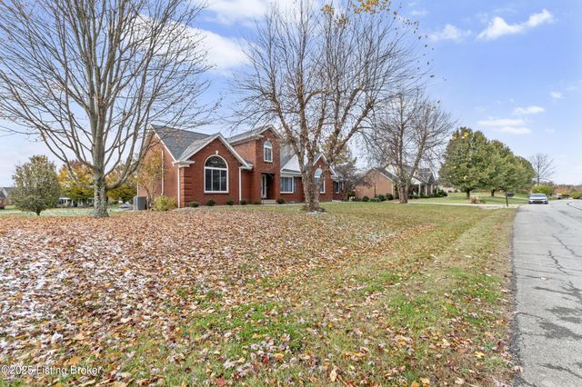 126 Deep Springs Dr, Bardstown, KY 40004