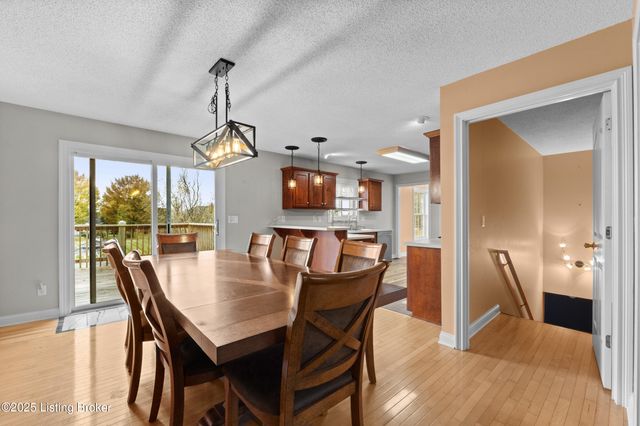 126 Deep Springs Dr, Bardstown, KY 40004