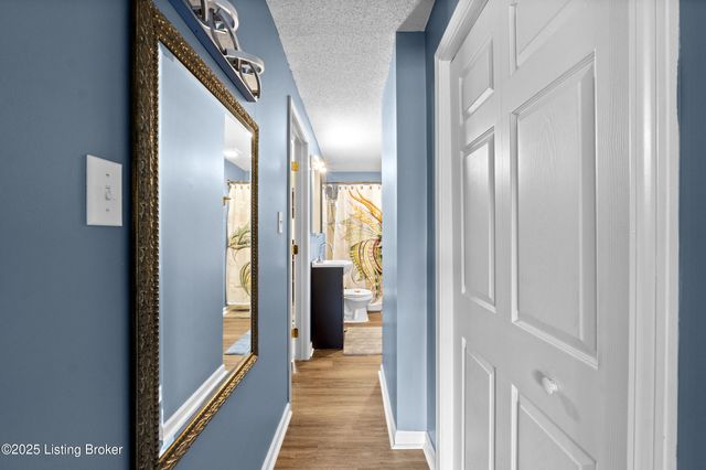 126 Deep Springs Dr, Bardstown, KY 40004