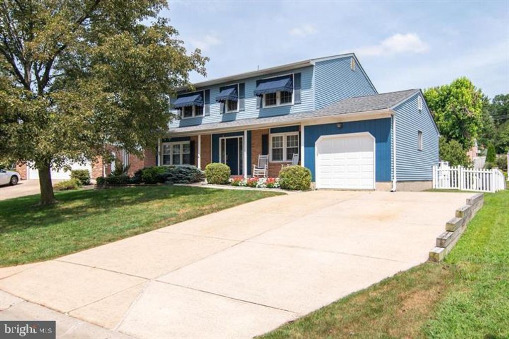 112 SENECA DRIVE, Newark, DE 19702