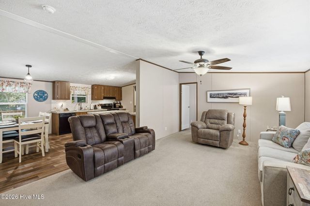 3363 Teakwood Court SE, Bolivia, NC 28422