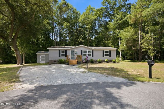 3363 Teakwood Court SE, Bolivia, NC 28422