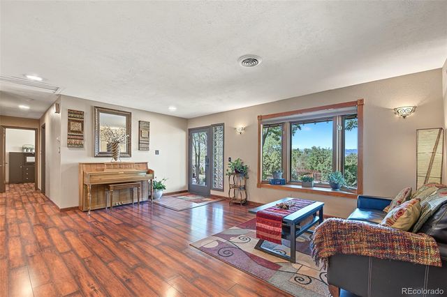 141 Ponderosa Drive, Boulder, CO 80303