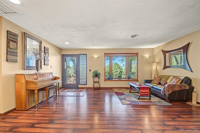 141 Ponderosa Drive, Boulder, CO 80303