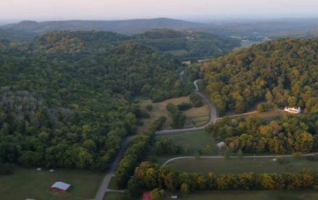 6876 Giles Hill Rd, College Grove, TN 37046