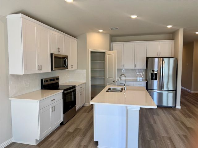 230 Sugarlands Drive, Greenville, TX 75402