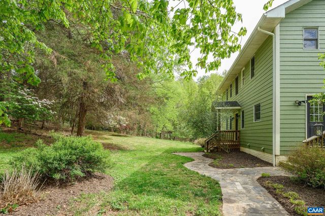 2557 CRAIGS STORE RD, Afton, VA 22920