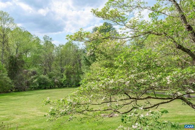 2557 CRAIGS STORE RD, Afton, VA 22920