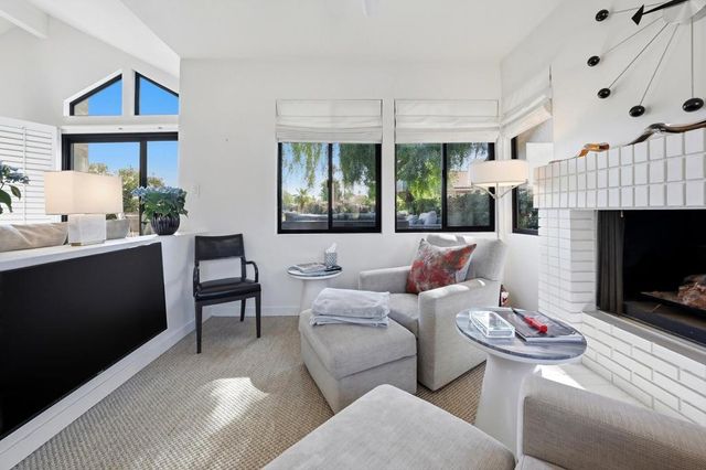 22 Acapulco Drive, Palm Desert, CA 92260