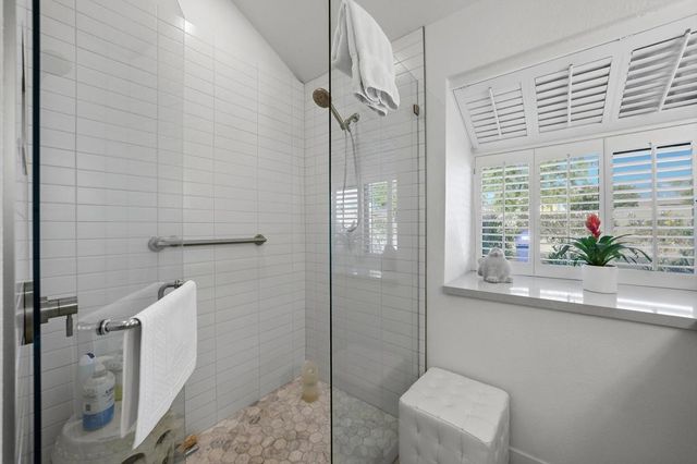 22 Acapulco Drive, Palm Desert, CA 92260