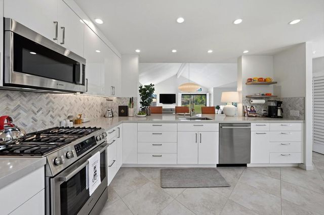22 Acapulco Drive, Palm Desert, CA 92260