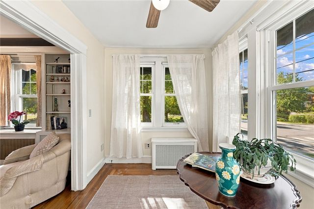 281 river Avenue, Providence, RI 02908