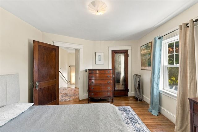 281 river Avenue, Providence, RI 02908