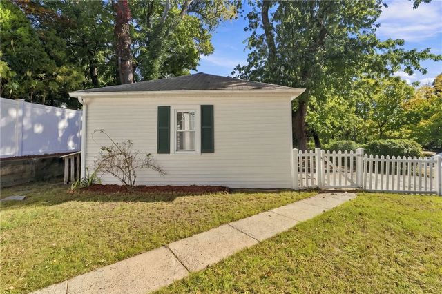 281 river Avenue, Providence, RI 02908