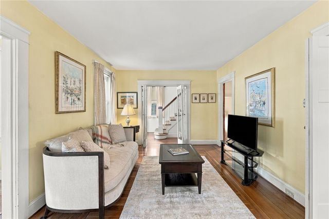 281 river Avenue, Providence, RI 02908