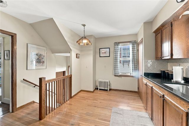 281 river Avenue, Providence, RI 02908