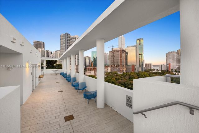 1600 SW 1st Ave 307, Miami, FL 33129