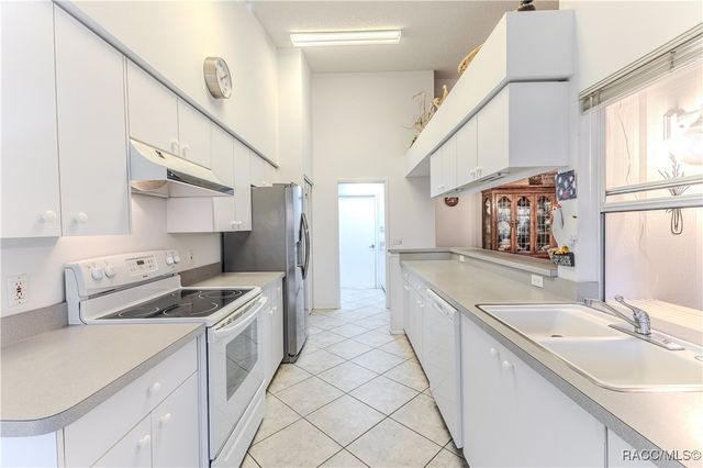 3096 Appleblossom Trail, Spring Hill, FL 34606