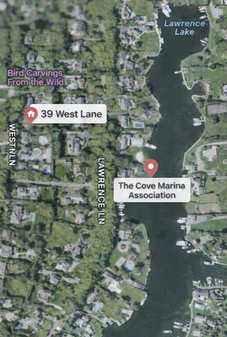 39 West Lane, Bay Shore, NY 11706