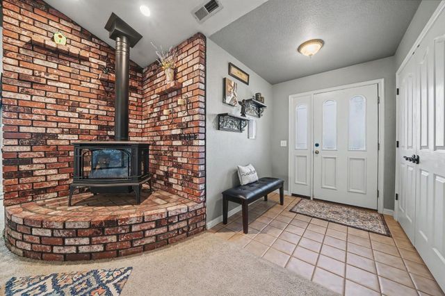 509 Perry St, Jackson, CA 95642